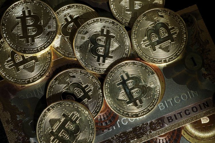 "Bitcoin" Avropada yoxsullaşmanın səbəbi adlandırıldı