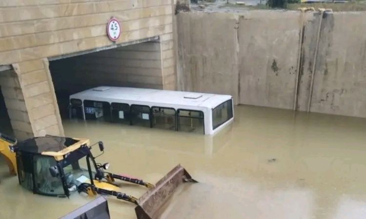 Bakıda yağış suları ilə dolan tuneldə batan ikinci şəxsin meyiti çıxarılıb