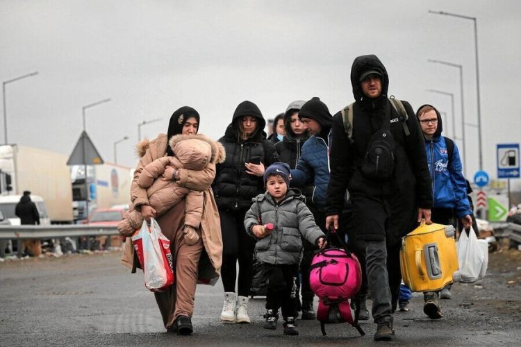 Fransa ukraynalı qaçqınları ölkəsindən qovur