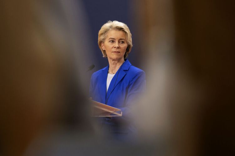 Ursula fon der Leyen Serbiyanın baş naziri ilə görüşdən imtina etdi