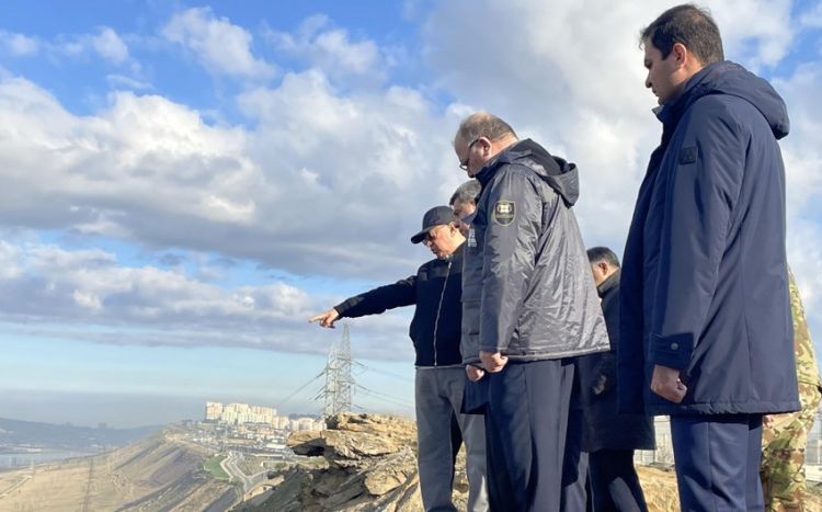 Kəmaləddin Heydərov Badamdarda uçqun təhlükəsi olan əraziyə gedib - FOTO