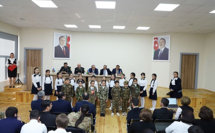 Dövlət Xidməti Daşkəsəndə Zəfər Günü ilə bağlı tədbir keçirib - FOTO Dövlət Xidməti Daşkəsəndə Zəfər Günü ilə bağlı tədbir keçirib - FOTO