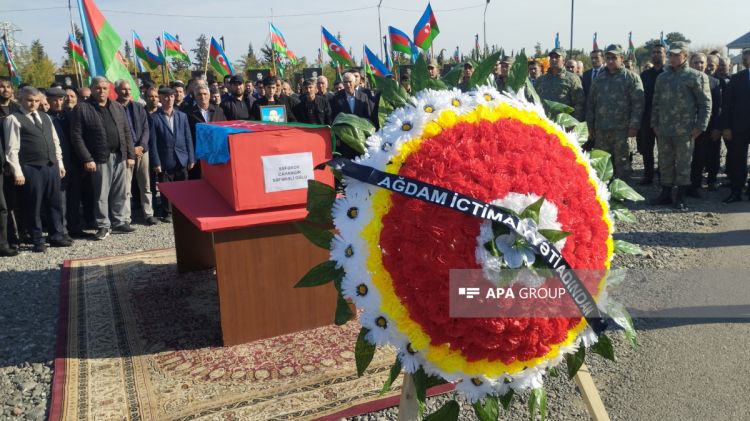 Birinci Qarabağ müharibəsində şəhid olan Cahangir Səfərov Ağdamda dəfn edilib -  FOTO