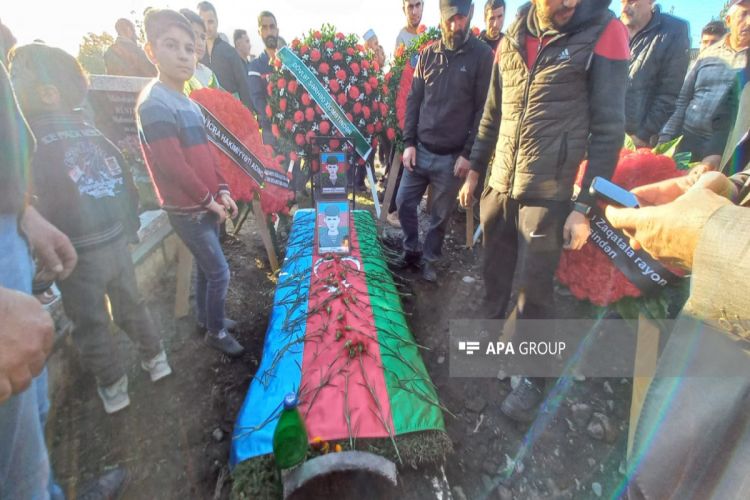 Birinci Qarabağ müharibəsinin şəhidi Ramiz Mahmudov Zaqatalada dəfn olunub - FOTO