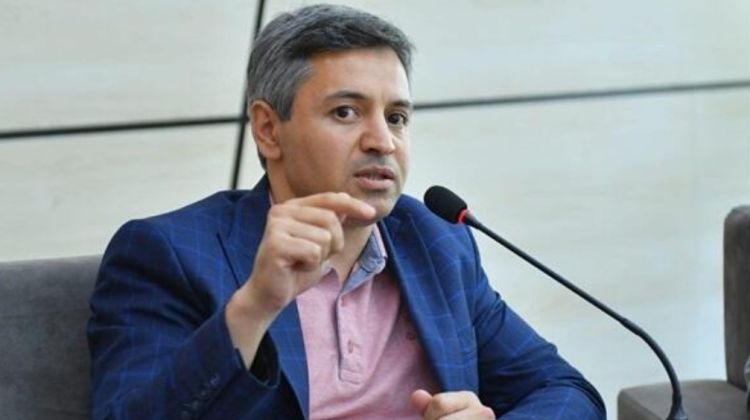 Biz kağız döyüşündə uduzmuşuq: Şuşanı isə o azad etdi!