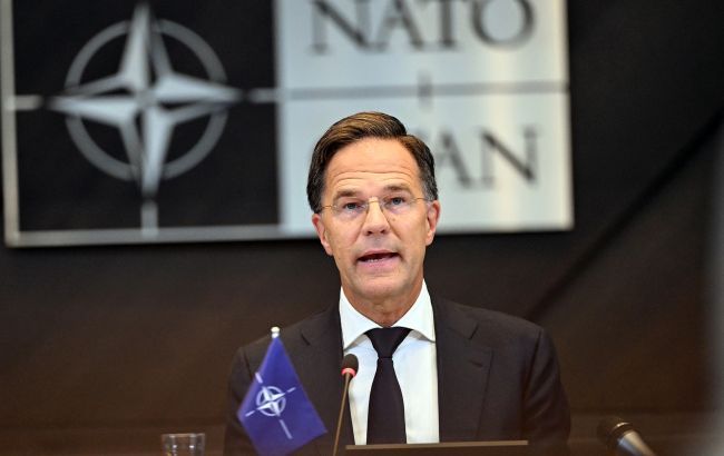 Rutte: NATO Ukraynaya Rusiya ilə müharibəni danışıqlar yolu ilə dayandırmağa kömək etməlidir, lakin...