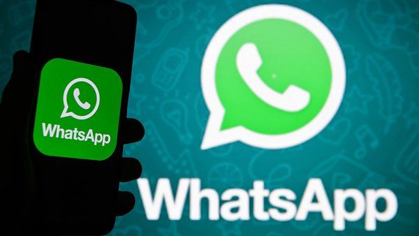 Dövlət Dumasının deputatı Rusiyada "Whatsapp"ın bloklanması ehtimalını yüksək qiymətləndirdi