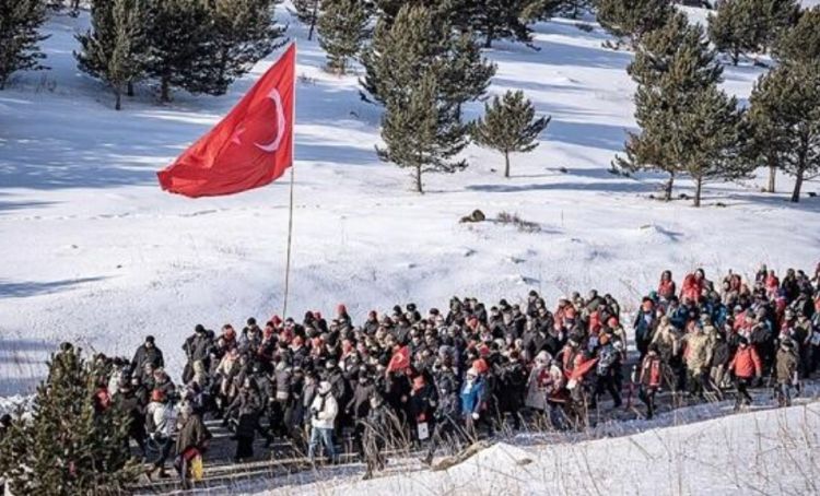 Sarıqamışa böyük yürüş edildi - Foto