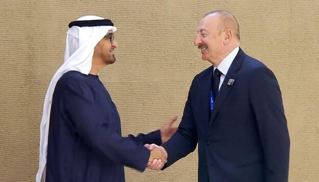 İlham Əliyev və Şeyx Məhəmməd bin Zayed Al Nəhyan birgə nahar ediblər İlham Əliyev və Şeyx Məhəmməd bin Zayed Al Nəhyan birgə nahar ediblər