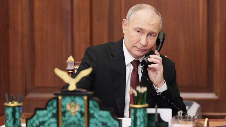 Putin və Misir prezidenti arasında telefon danışığı olub