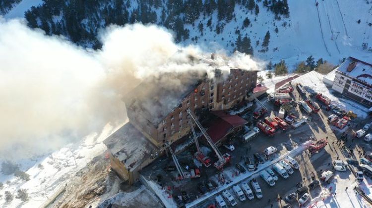 Türkiyədə dəhşətli hotel yanğınının səbəbi məlum oldu: Aşpaz və mətbəx işçiləri həbs olundular