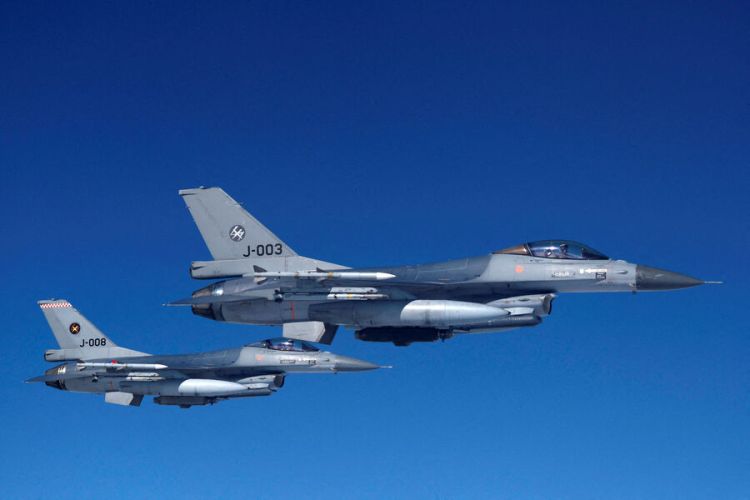 Ukrayna "F-16"ların yeni partiyasını gözləyir