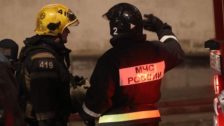 Moskvada tikilməkdə olan binada qaz partlayışı yanğına səbəb olub Moskvada tikilməkdə olan binada qaz partlayışı yanğına səbəb olub