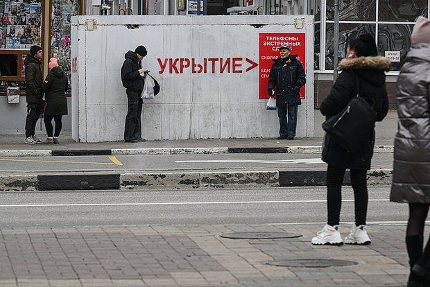 Rusiyanın iki regionunda eyni vaxtda raket xəbərdarlığı elan edilib