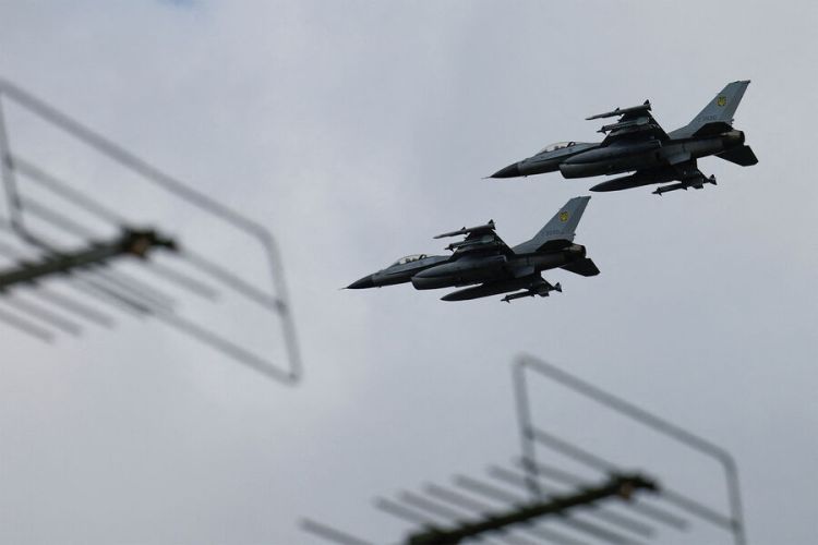 Belçika "F-16"ların Ukraynaya verilməsini təxirə saldı