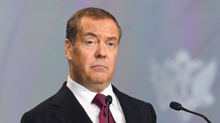 Medvedev Zelenski və Aİ liderlərini  7 dəfə təhqir edib