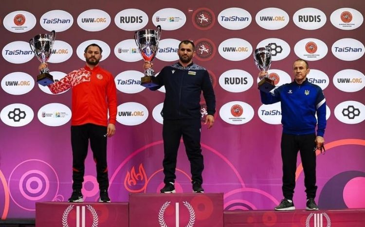 Azərbaycanın güləş millisi ardıcıl 4-cü dəfə Avropa çempionu olub Azərbaycanın güləş millisi ardıcıl 4-cü dəfə Avropa çempionu olub