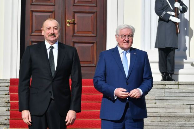 Azərbaycan və Almaniya prezidentlərinin təkbətək görüşü başa çatıb - Yenilənib Azərbaycan və Almaniya prezidentlərinin təkbətək görüşü başa çatıb - Yenilənib