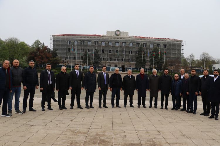 Kayseridən olan millət vəkilləri Xankəndi və Xocalıda olublar - FOTO Kayseridən olan millət vəkilləri Xankəndi və Xocalıda olublar - FOTO