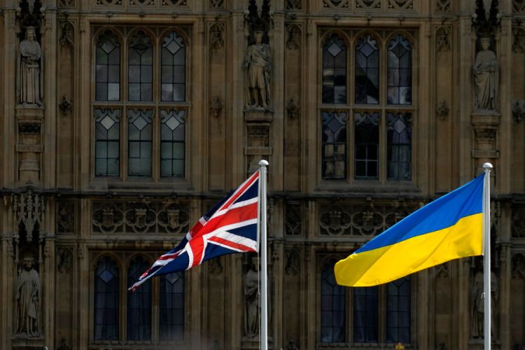 Britaniyada Ukrayna bayraqları  qadağan ediləcək