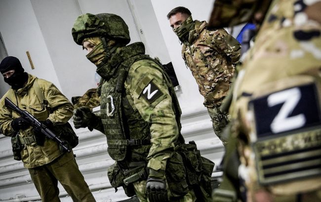 Rusiyalı hərbçilər Donetskdə əsir götürdükləri üç ukraynalı əsgəri güllələyiblər