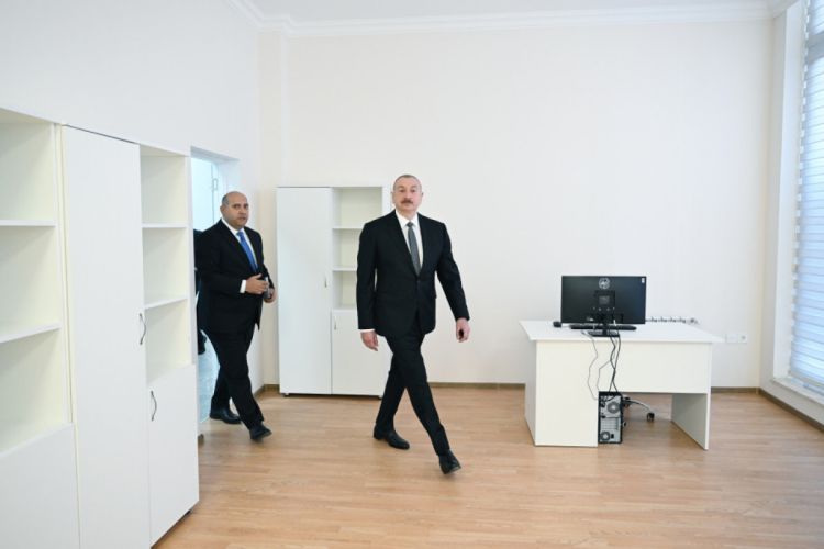 Prezident İlham Əliyev Ağdamın Kəngərli kəndində yerli icra strukturları üçün inşa edilmiş inzibati binada olub