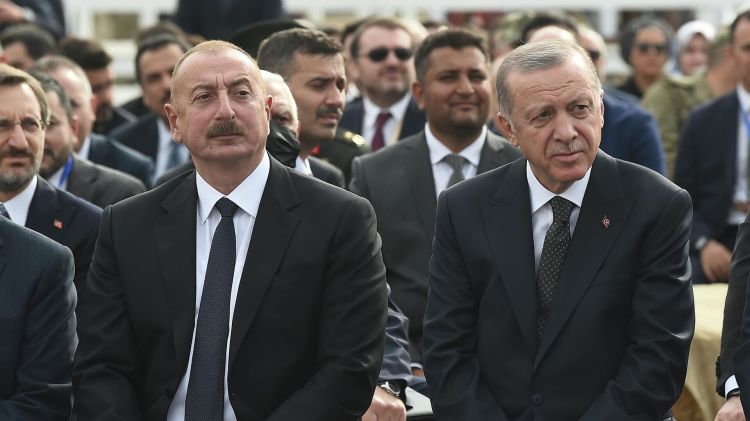 İlham Əliyev Ərdoğanı təbrik etdi