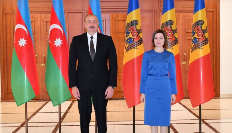Prezident İlham Əliyevin Albaniyada Maya Sandu ilə görüşü olub