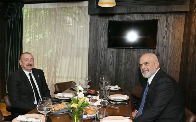 İlham Əliyevlə Albaniyanın Baş nazirinin işçi nahar əsnasında görüşü olub