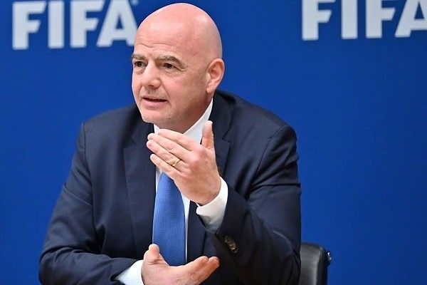 FIFA prezidenti "Qarabağ"ı təbrik edib