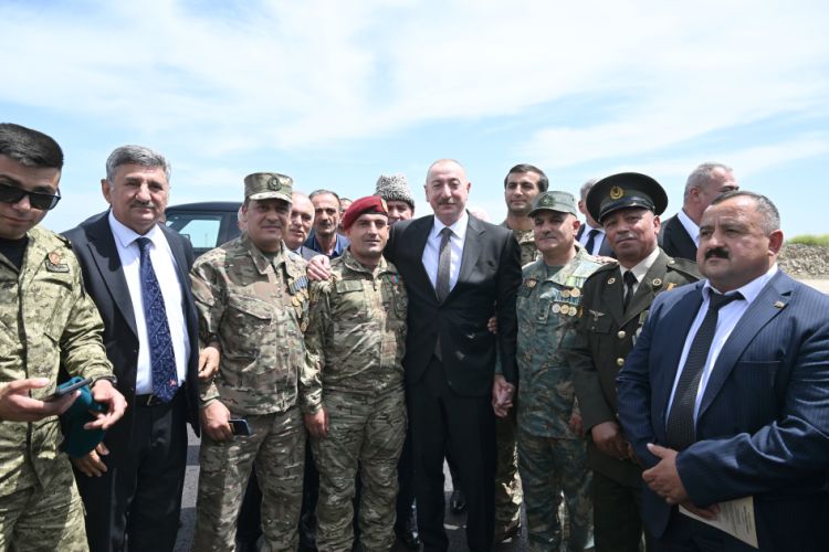 Qazi Komandan, qazi şəhərim və başımdakı hava...