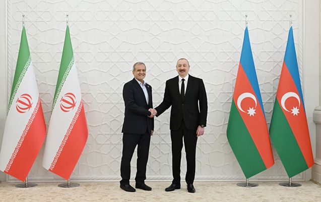 Məsud Pezeşkian İlham Əliyevi təbrik etdi