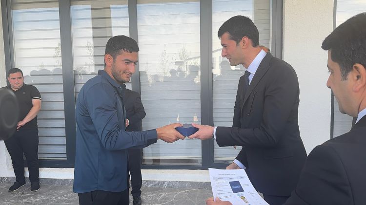 Ağdamın Kəngərli kəndinə növbəti köç karvanı çatıb, açarlar təqdim edilib -   YENİLƏNİB