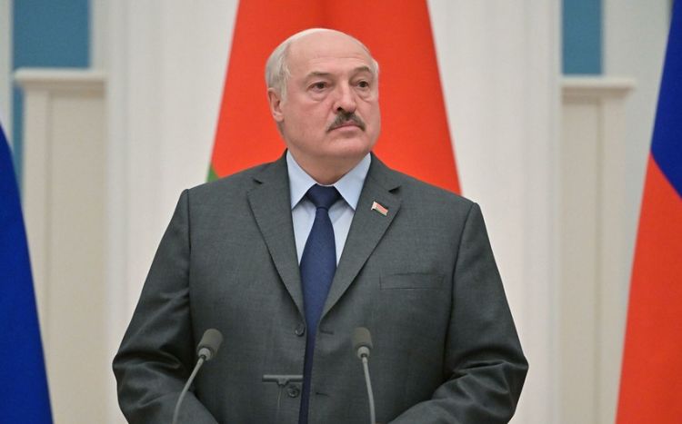 Aleksandr Lukaşenko İlham Əliyevi təbrik edib