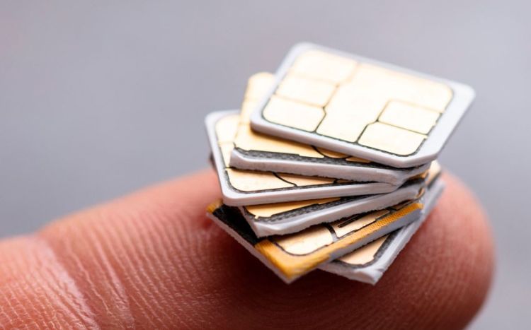 Rusiyada miqrantlara 1-dən çox telefon nömrəsi işlətmək qadağan edilə bilər