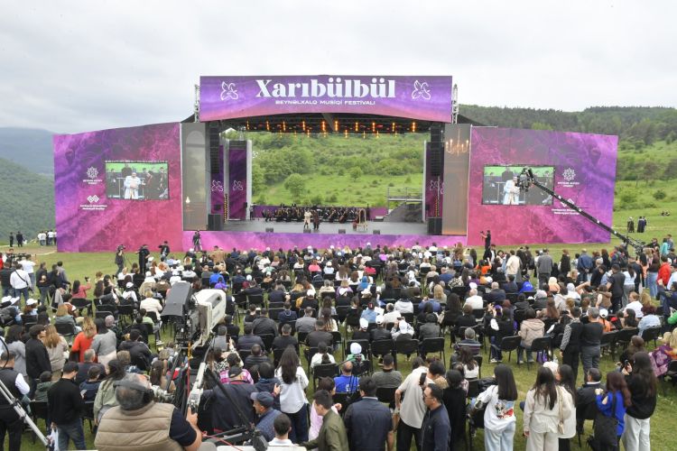 Şuşada “Xarıbülbül” musiqi festivalının açılışı olub - FOTO