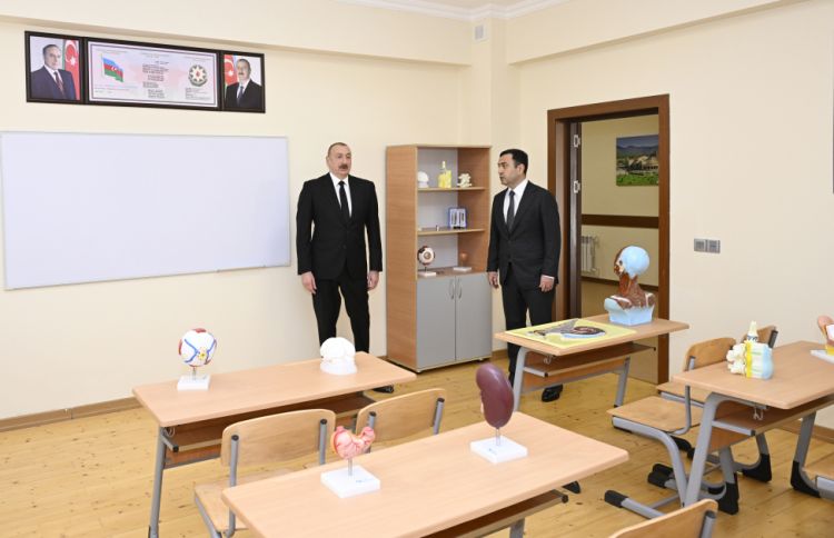 İlham Əliyev İsmayıllı şəhərində "Talıstan" liseyinin binasının açılışında iştirak edib - YENİLƏNİB