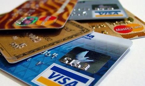 Bank kartlarından 13 min manata yaxın pul oğurlanıb Bank kartlarından 13 min manata yaxın pul oğurlanıb