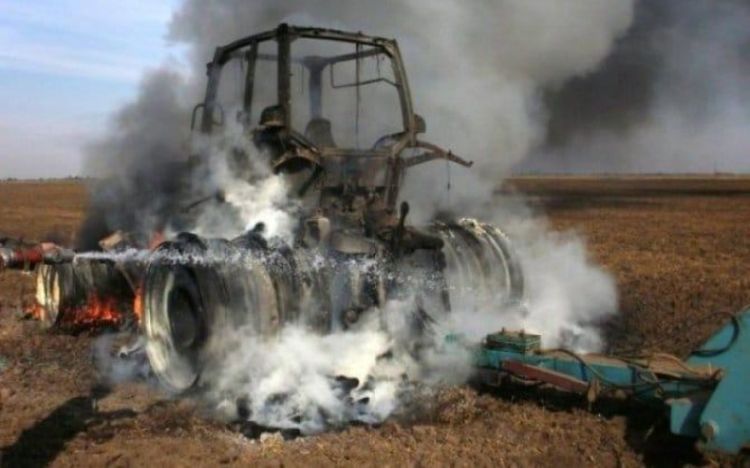 Kəlbəcərdə traktor minaya düşüb,  xəsarət alan var