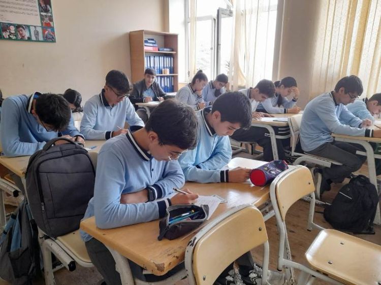 Rayonlardakı şagirdlərin fənlər üzrə göstəriciləri  Bakı və Sumqayıtı qabaqlayır