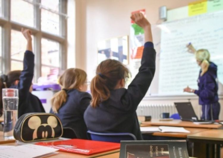 Britaniyada məktəblilər arasında rus dilinə maraq artıb