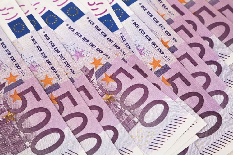 Avropa yenidən silahlanmağa "COVID-19" fondundan pul ayıracaq