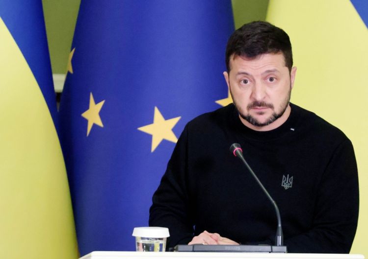 Zelenski Rusiyaya qarşı sanksiyaların niyə sərtləşdirilmədiyini izah edib