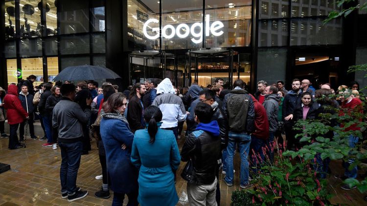 “Google” işdən könüllü çıxanlara maaş verməyə başlayıb