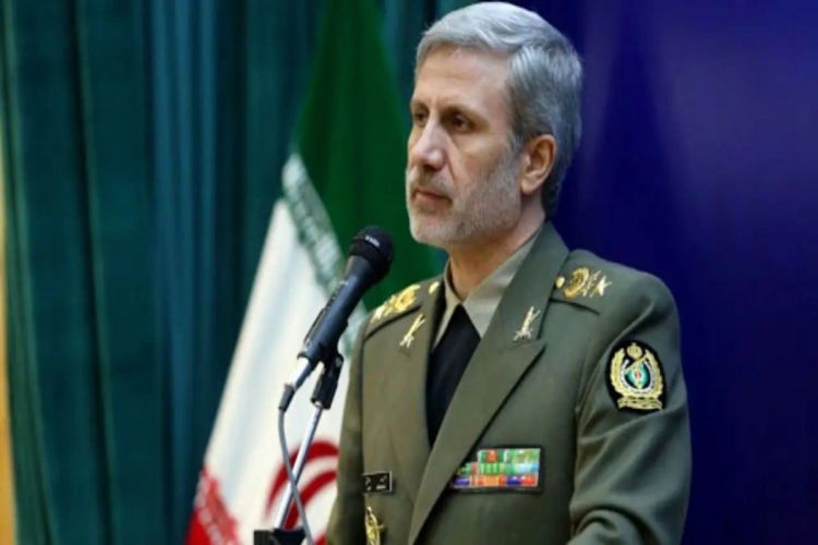 General Əmir Hatəmi İranın yeni ordu komandanı təyin edilib