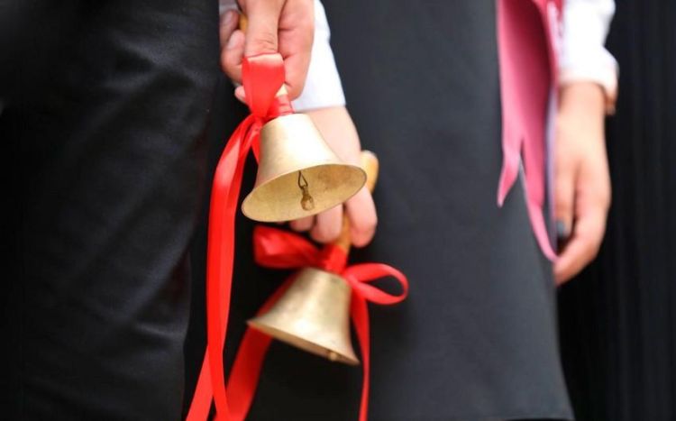 Bu gün Azərbaycan məktəblərində 113 minə yaxın məzun üçün “Son zəng” çalınır