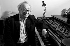 Dünyanın ən görkəmli pianoçularından biri vəfat edib