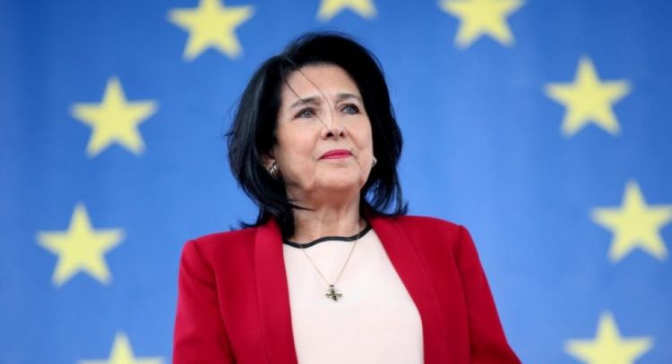 Salome Zurabişvili Böyük Britaniyanın dövlət naziri ilə görüşüb