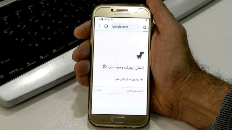 İran rəsmiləri ölkədə internetin niyə kəsildiyini açıqlayıb