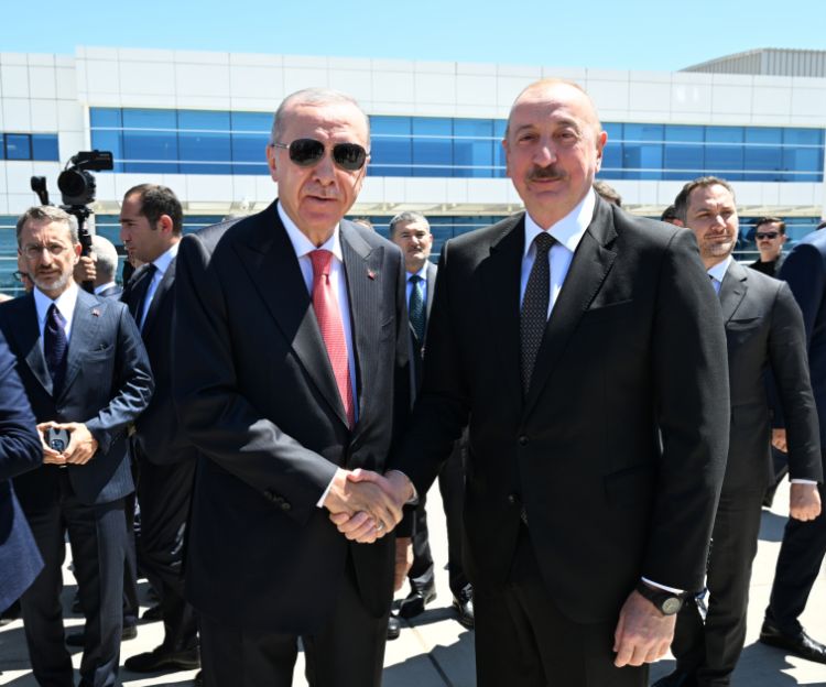 İlham Əliyev və Ərdoğan Kahramanmaraşda "Azərbaycan" məhəlləsinin açılışında iştirak edir - CANLI YAYIM
